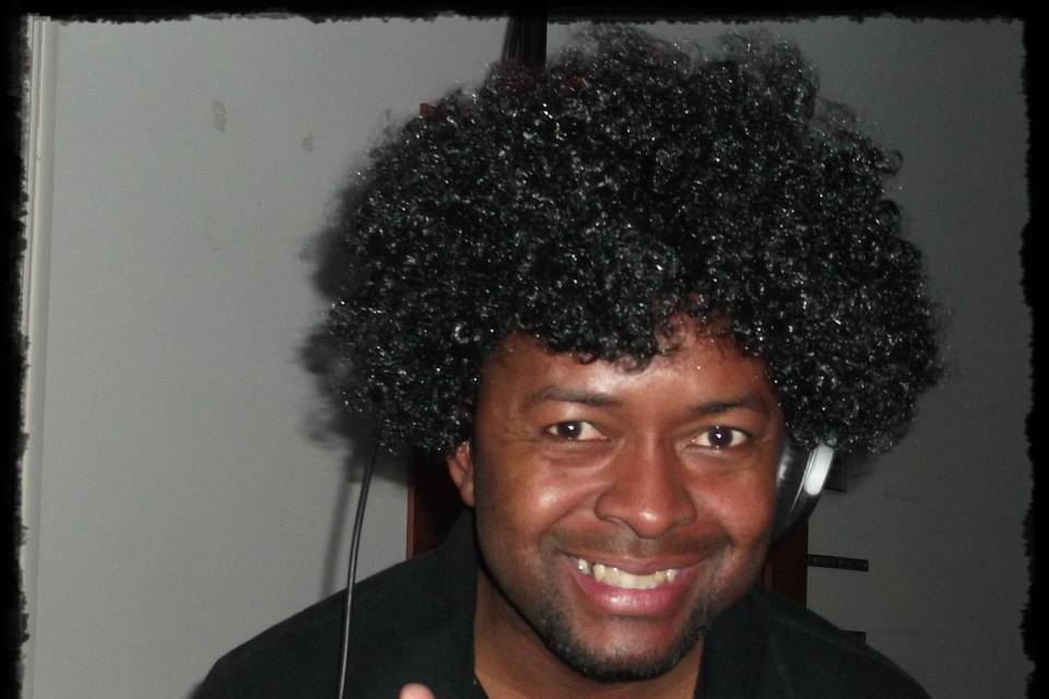 DJ - Santa Reis Eventos