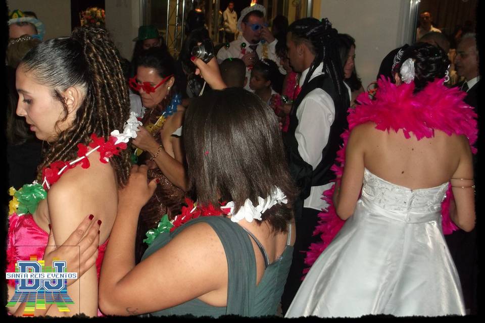 DJ - Santa Reis Eventos