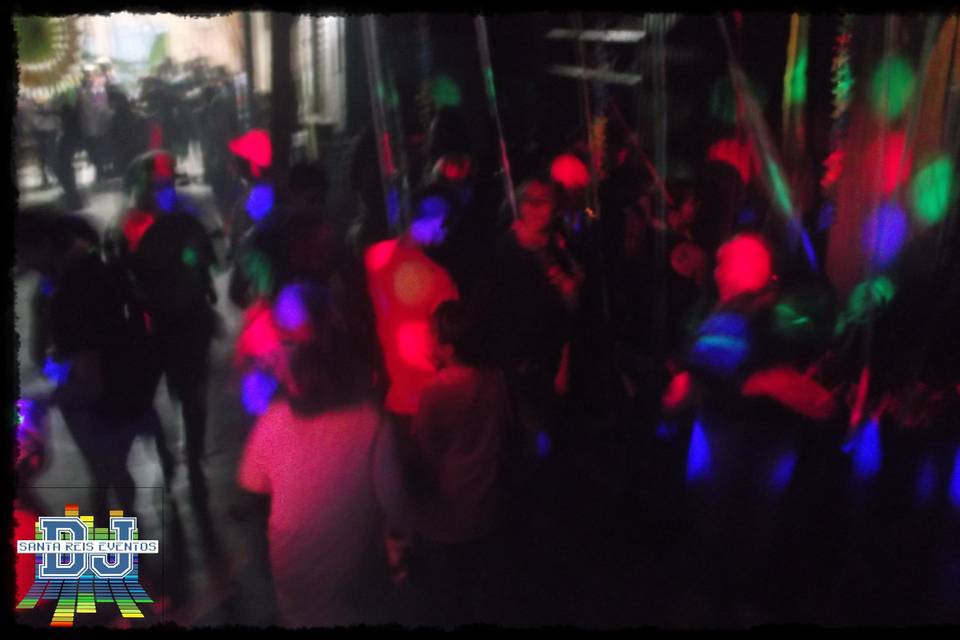 DJ - Santa Reis Eventos