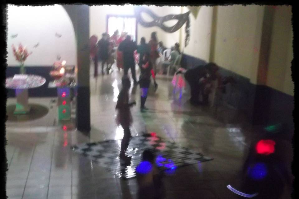 DJ - Santa Reis Eventos