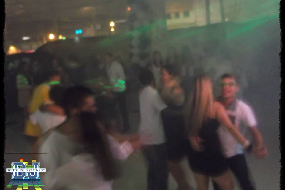 DJ - Santa Reis Eventos