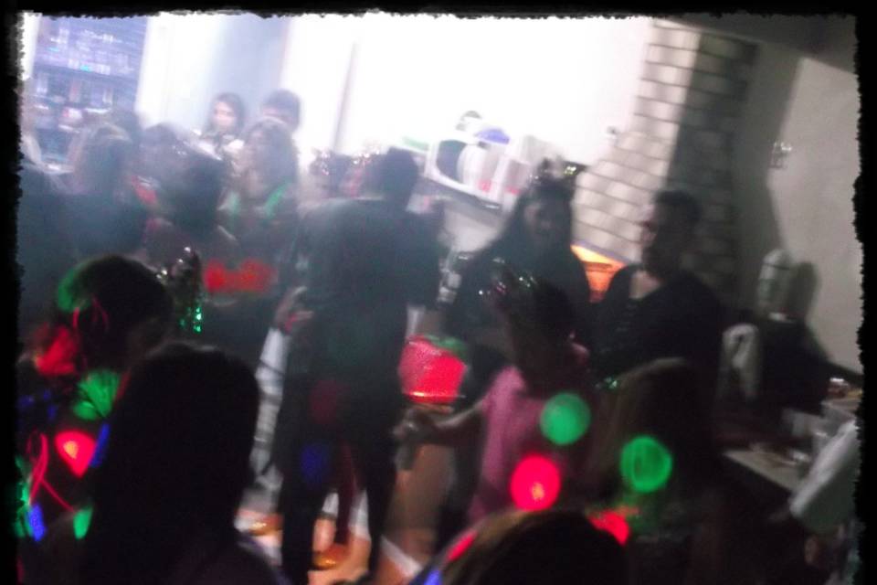 DJ - Santa Reis Eventos