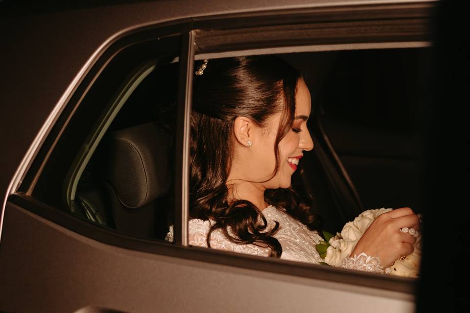 Noiva Saindo do carro
