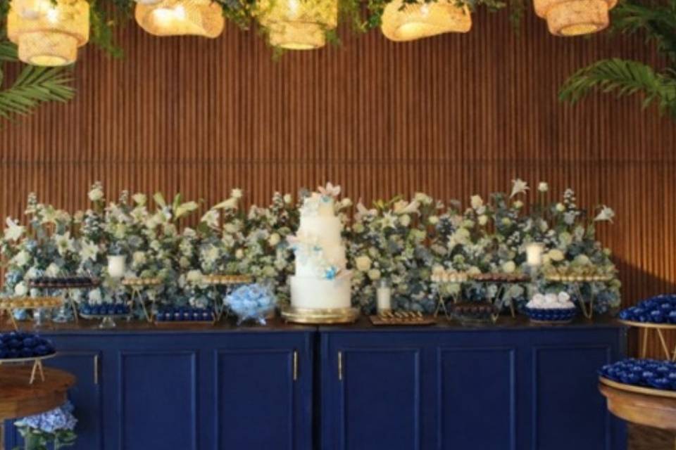 Mesa de bolo e doces Grumary B