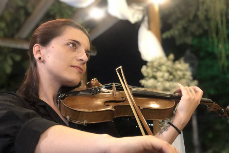 Camila Fracchetta - Violino