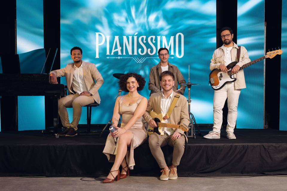 Quinteto Elegance com voz fem.