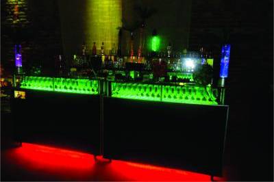 Bar com iluminação