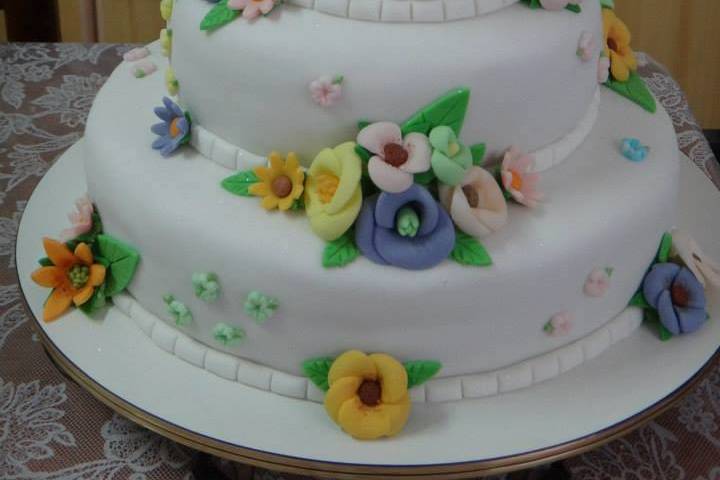 Michele Carneiro Cake Designer