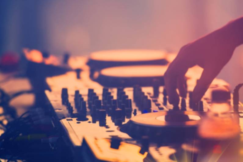 DJ para recepção e festa