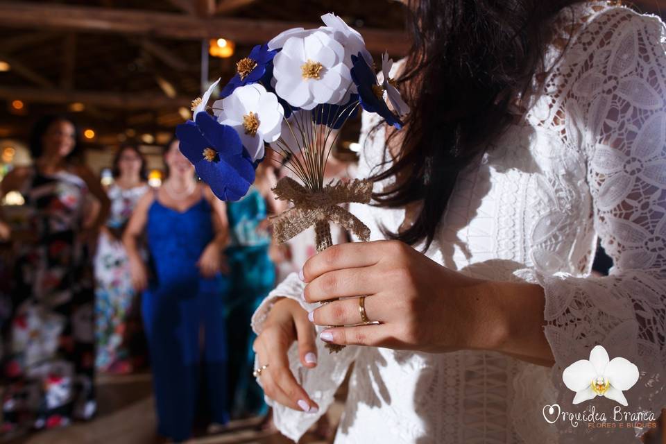 Orquídea Branca Flores e Buquês