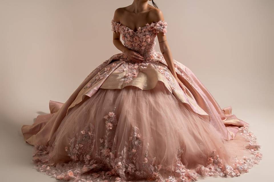 DEBUTANTE