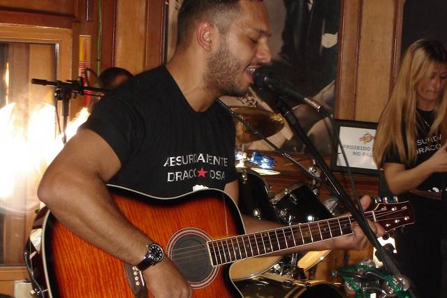 Show para Fâs de Draco Rosa