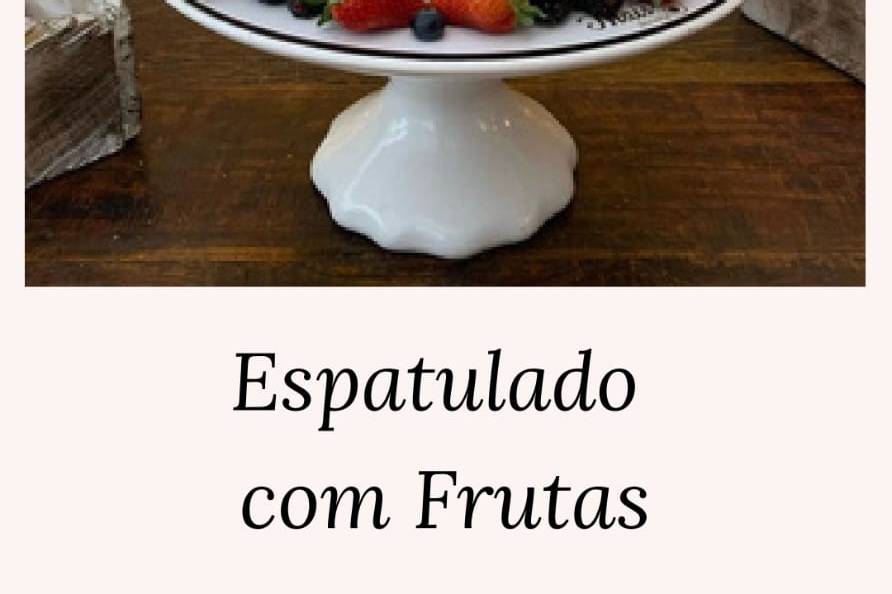 Bolo espatulado