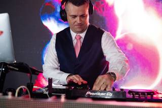 Renato DJ Som e Luz