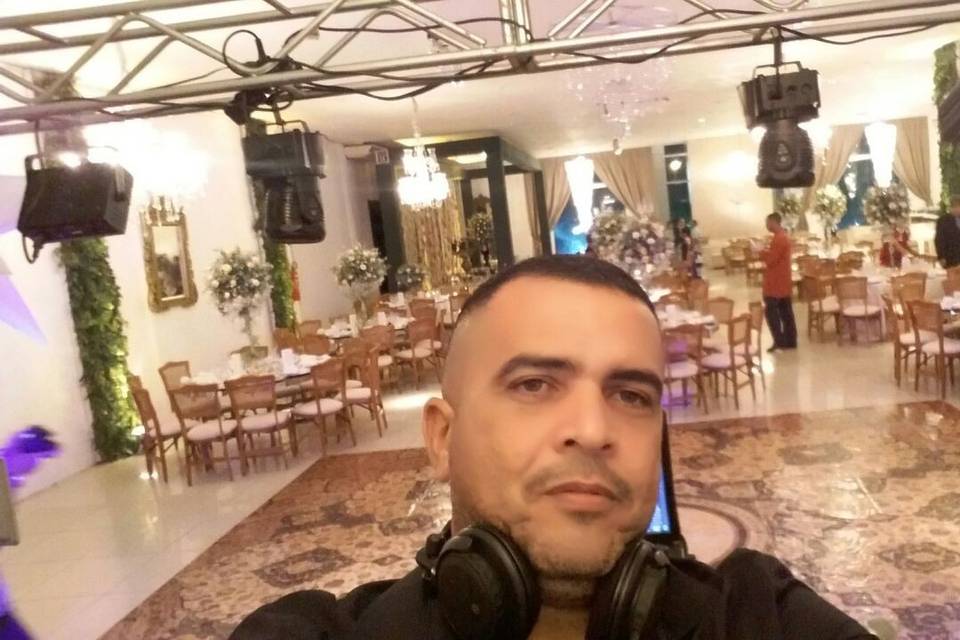 Dj som luz - hc eventos e loc.