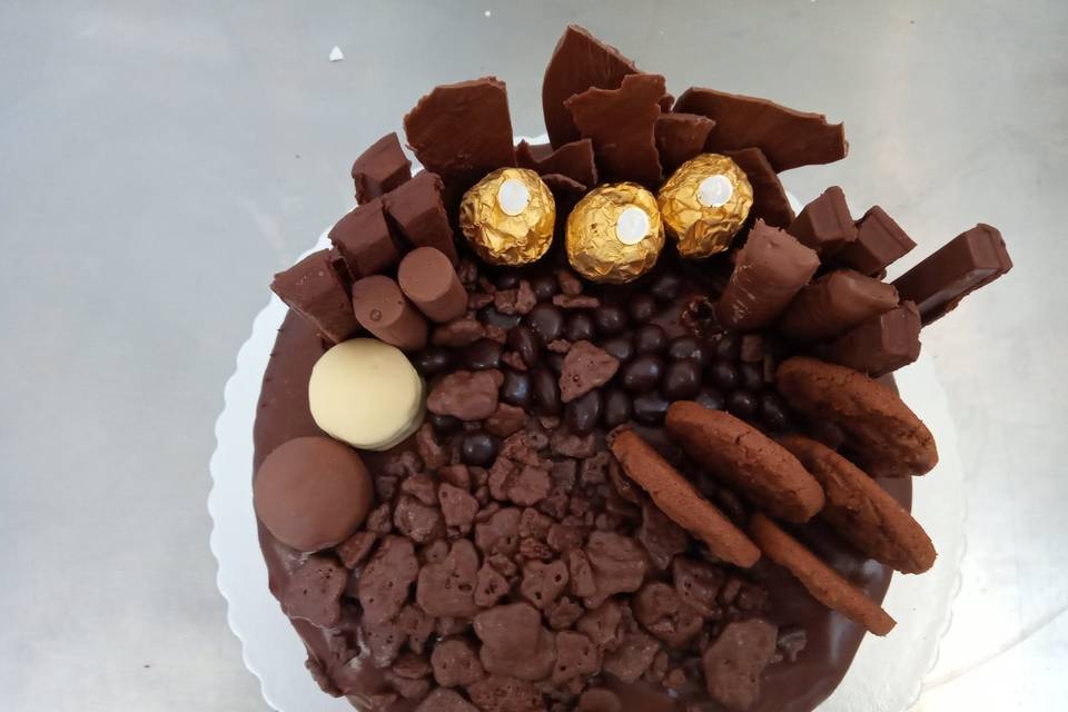 Bolo de chocolate trufado