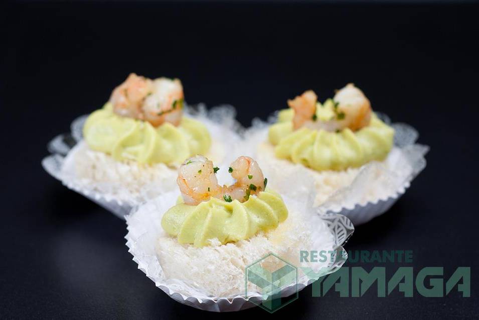 Canapés de camarão