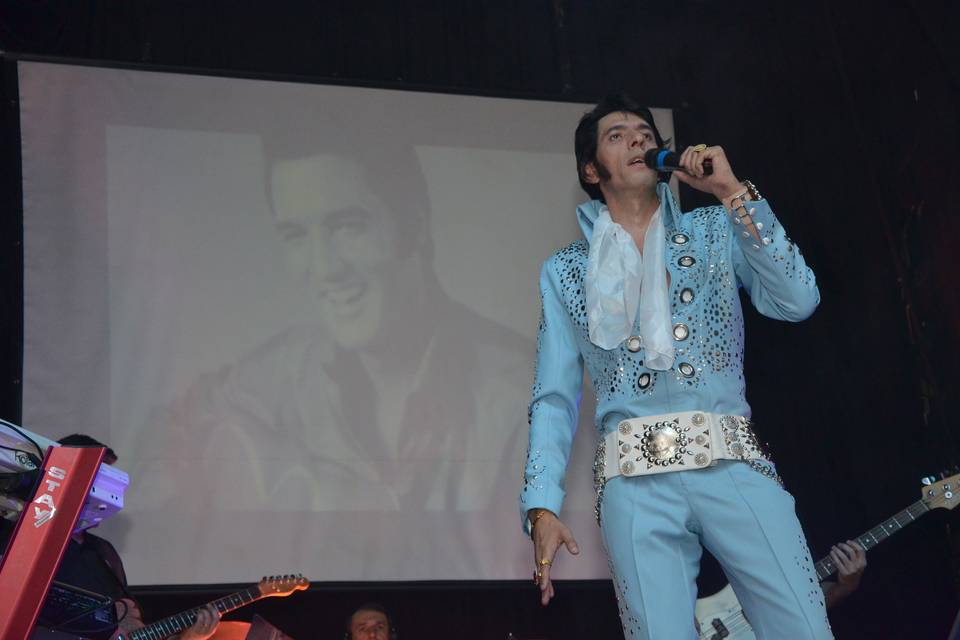 Elvis Cover Leandro