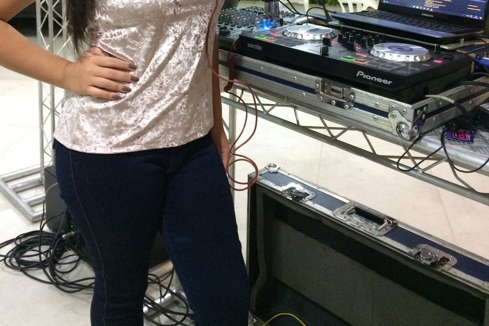 A Dj Dona Stephani. Teen