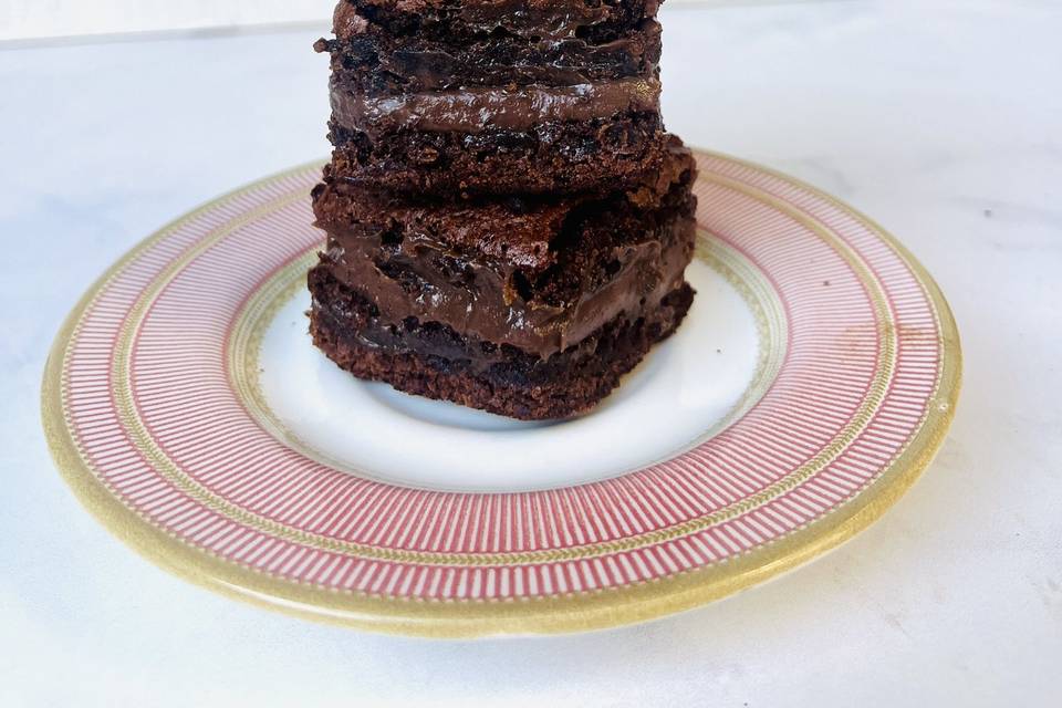 Brownie recheado com brigadeir