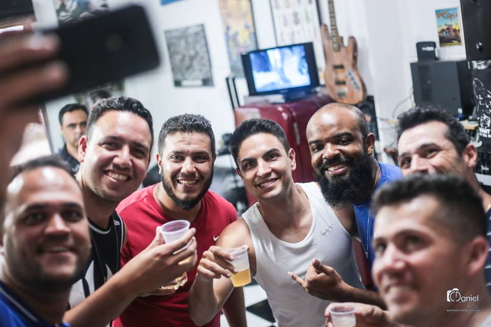 Zueria dos amigos no making