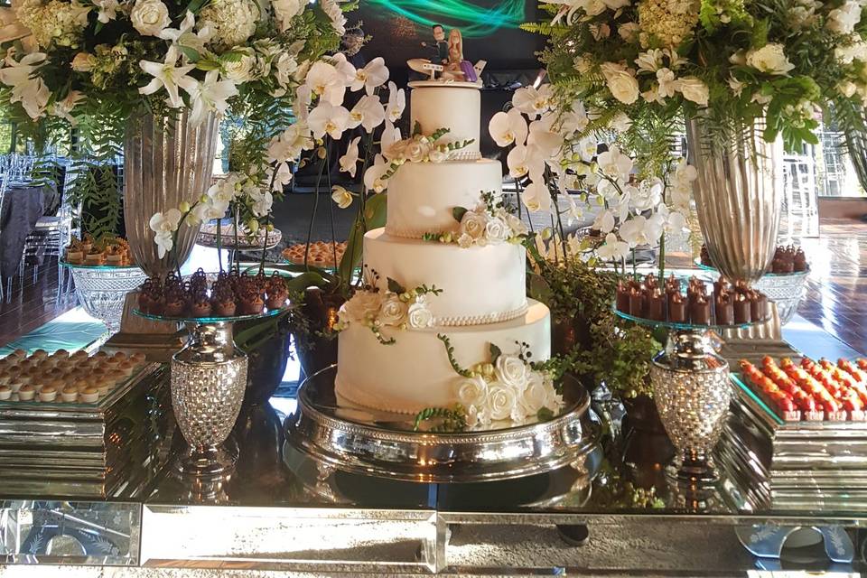 Hayra Franco Doces Finos