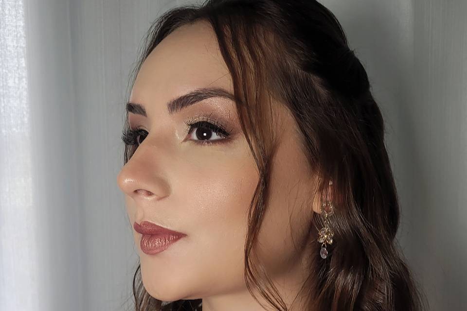 Nicole Donaire Makeup