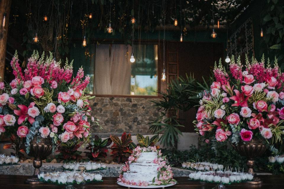 Decoração mesa bolo