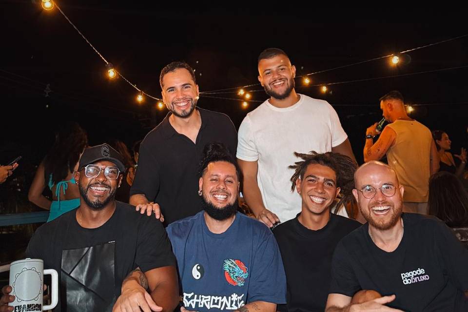 Magia, amizade e muito pagode!