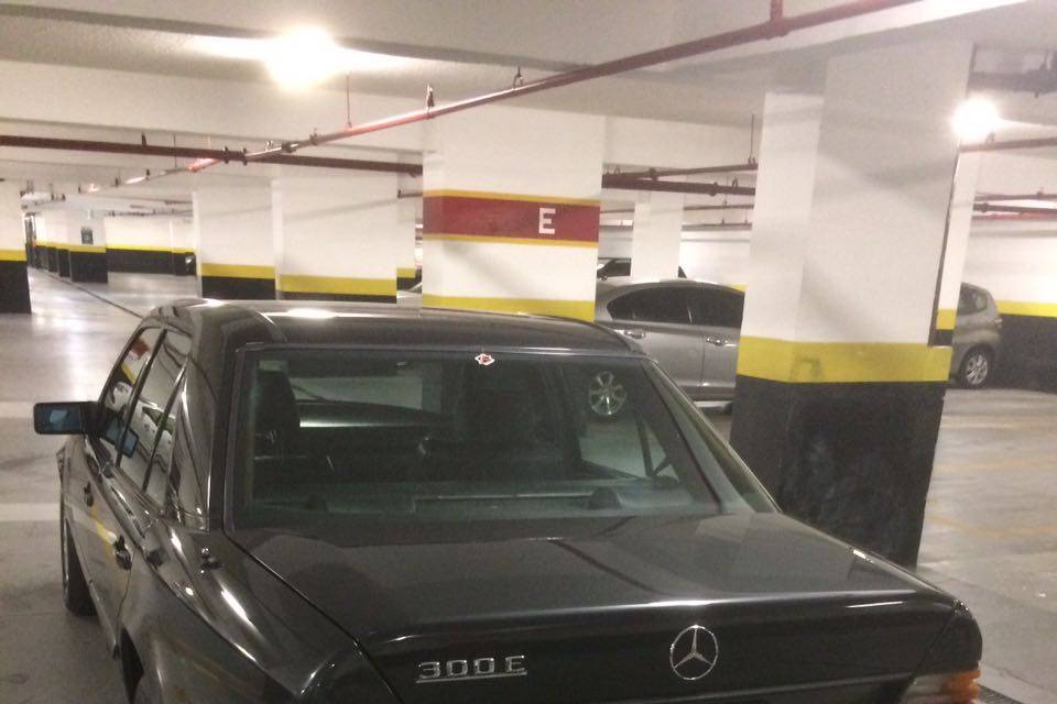 Mercedes 300 E