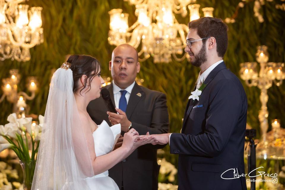 David Magalhães celebrante