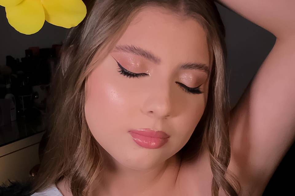Ariane Beauty Makeup