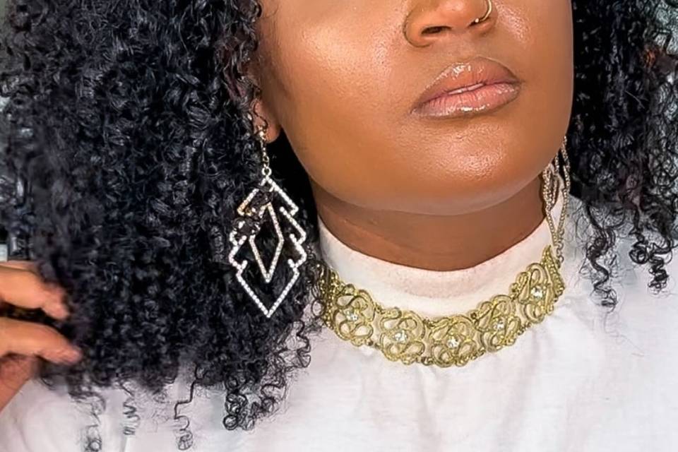 Ariane Beauty Makeup