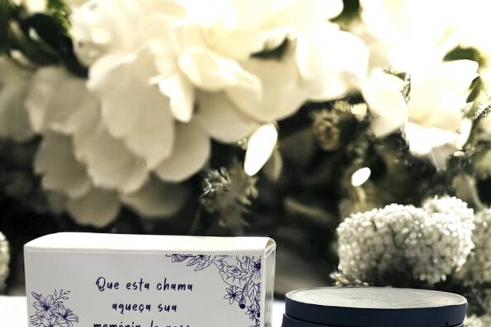 Vela com música