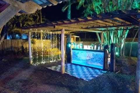 Open bar