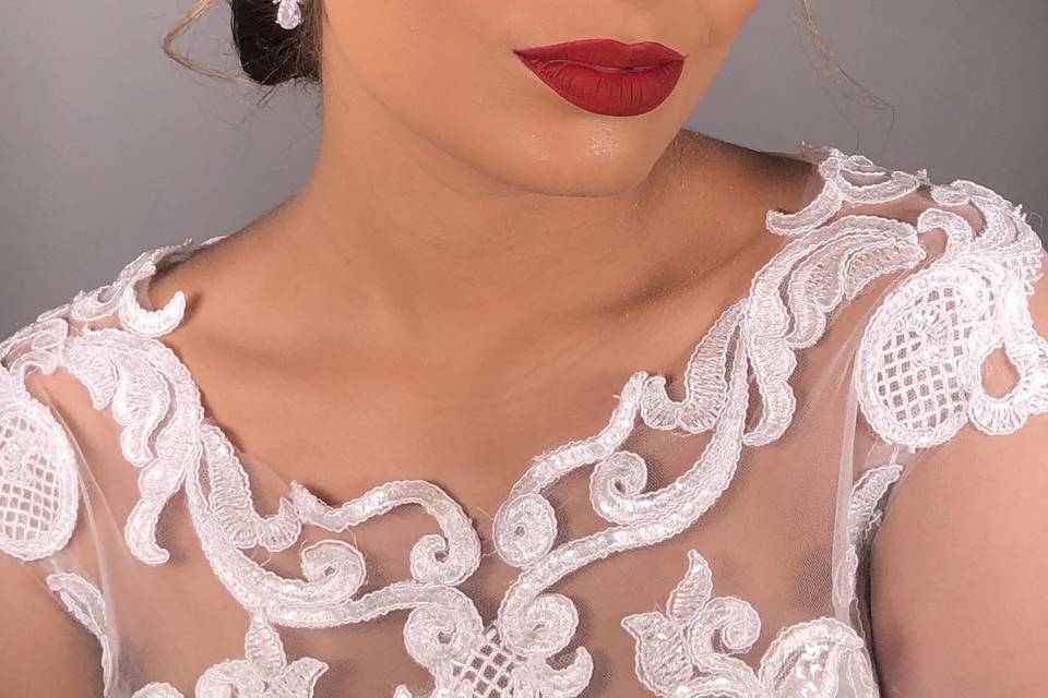 Yara Estrela Makeup