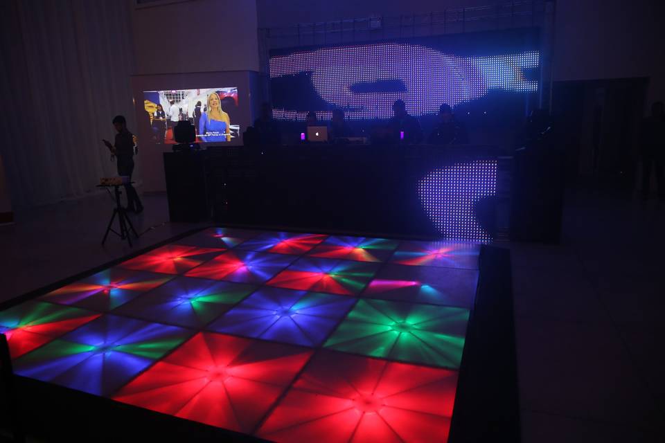 Pista e painel de led