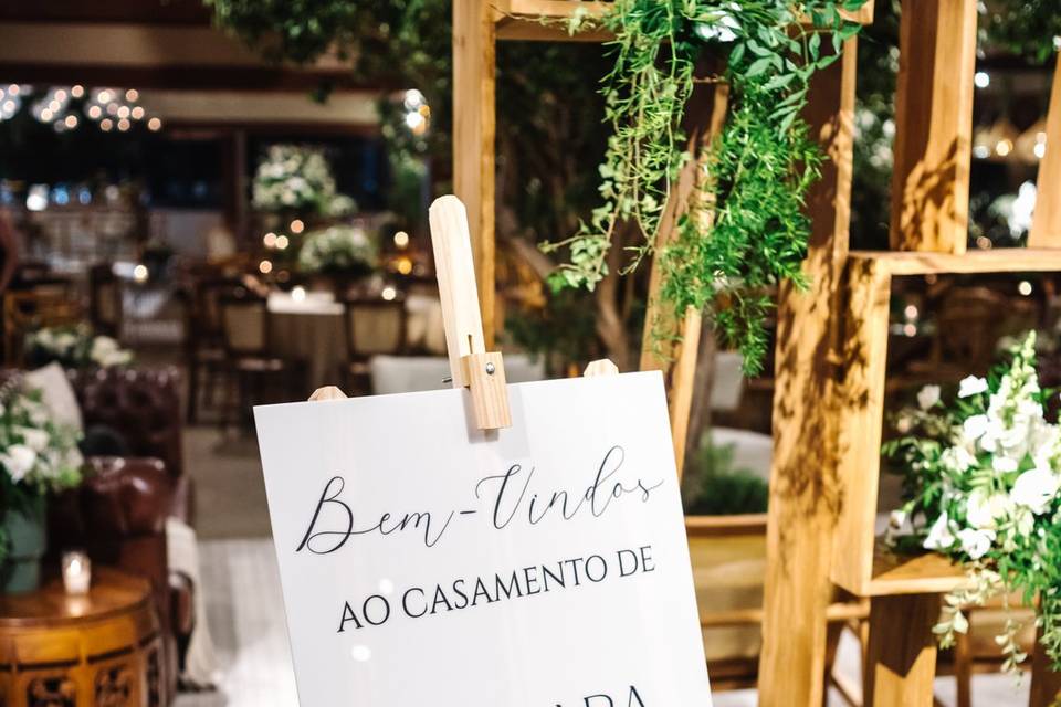 Boas Vindas em acrílico