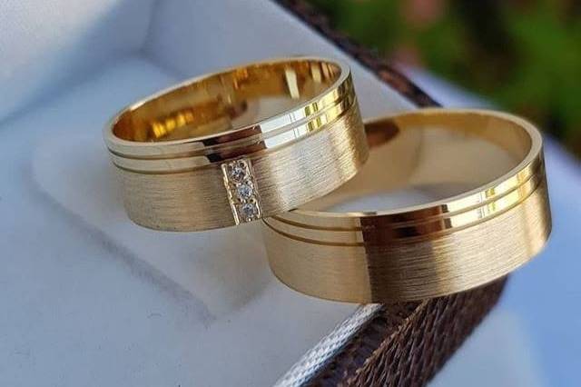 7mm ouro 18k R$3600,00
