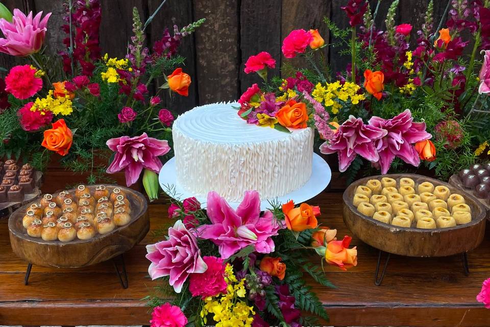 Mesa de doces pós-civil