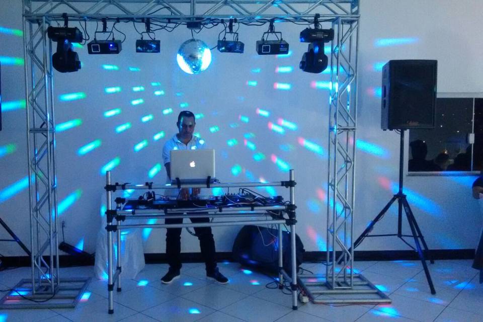 TopDjs Produções e Eventos