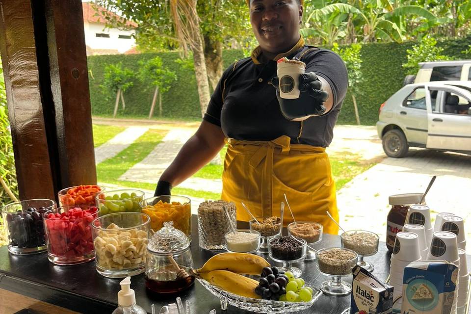 Estação de salada de frutas