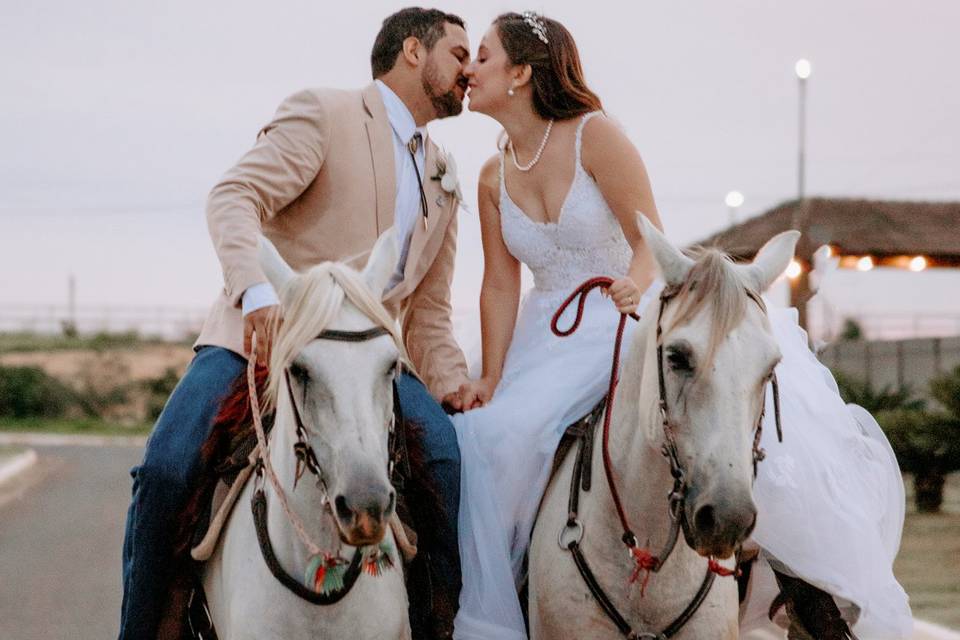 Entrada dos noivos festa