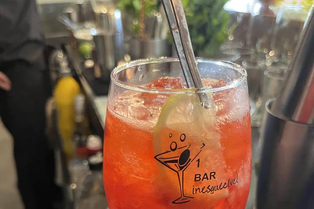 Gin frutas vermelhas
