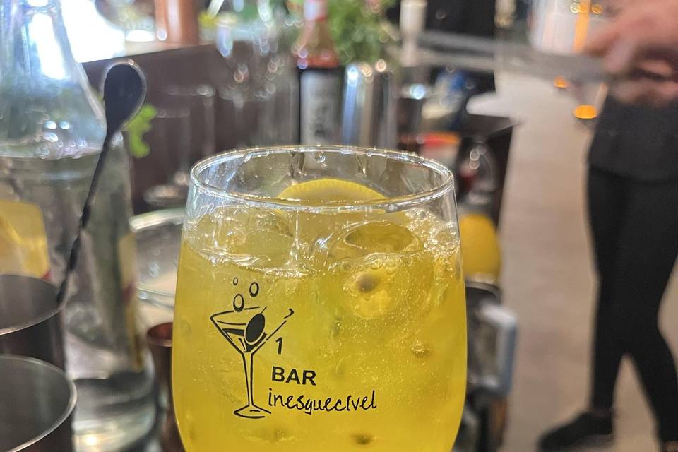 Gin tropical