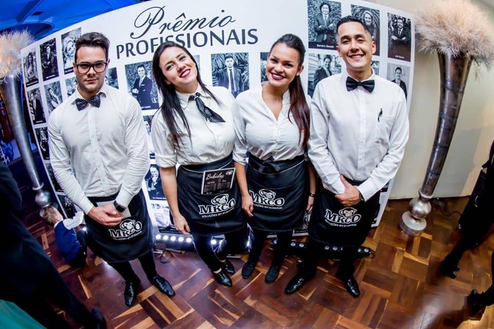 Equipe uniformizada