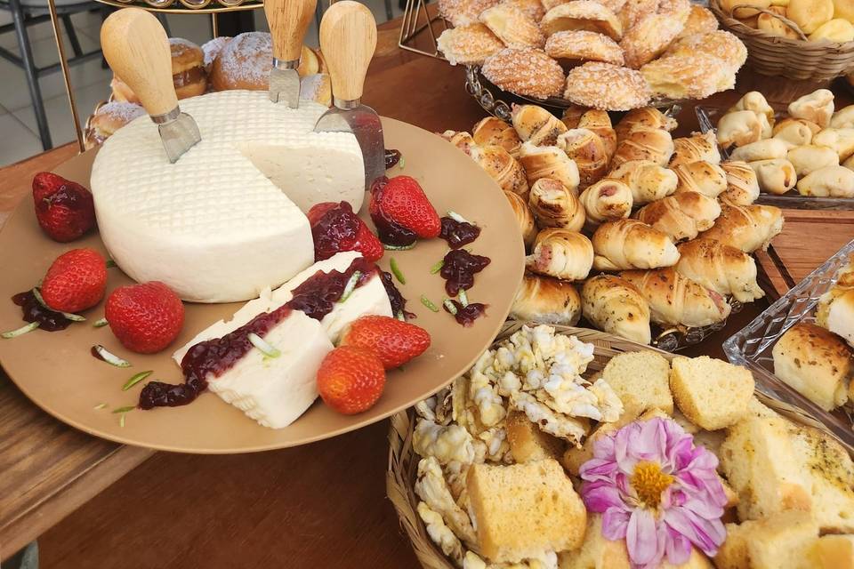 BRUNCH