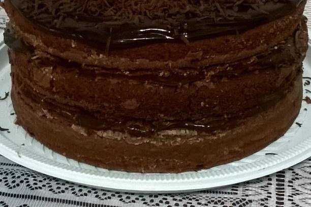 Naked cake de chocolate
