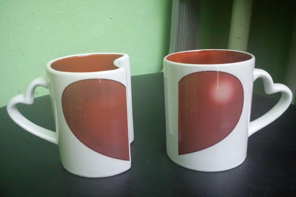 Caneca dupla separadas.