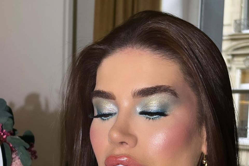 Andressa Peres Makeup & Beauty